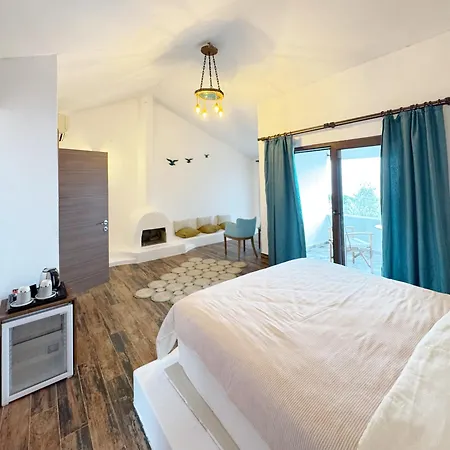 Sazli Shores Bed & Breakfast