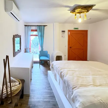 Sazli Shores Ayvacik (Canakkale)